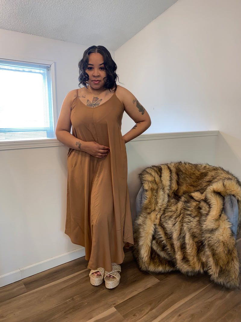 Cami Midi Dress With Pockets| Camel