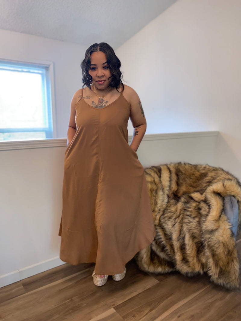 Cami Midi Dress With Pockets| Camel