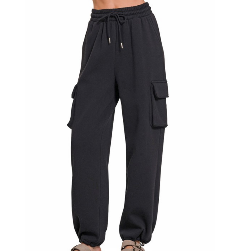 Fleece Cargo Wide-leg Sweatpants| Black