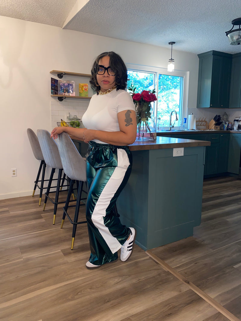Side Stripe Windbreaker Pants| DK Green